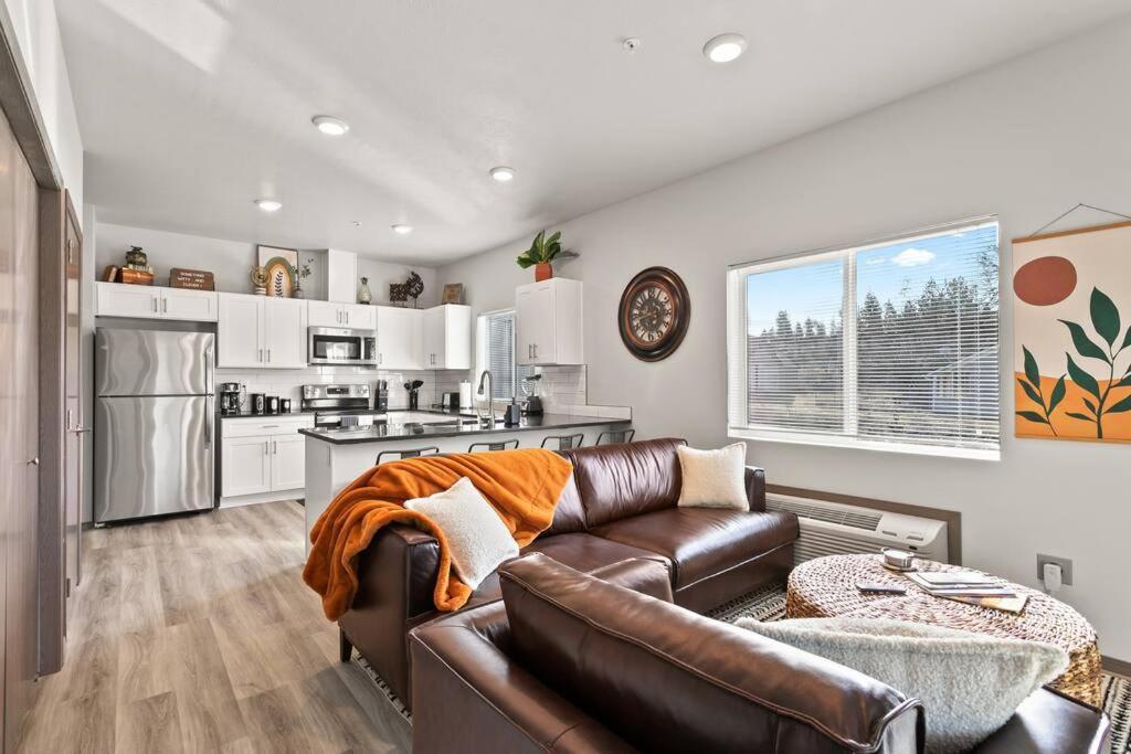 Апартаменты Brand New 2 Bed 2 Bath Near Perry District And Dt Спокан Экстерьер фото